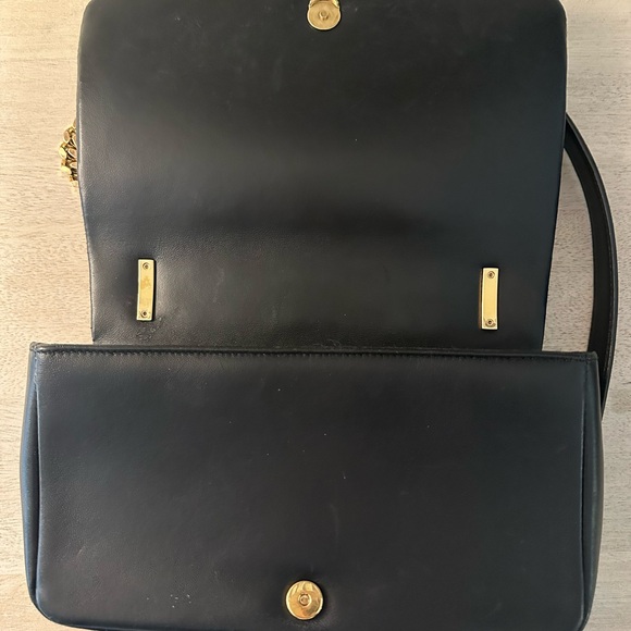 Burberry Small Lola Quilted Lambskin Bag Black Gold - Picture 4 of 13